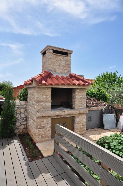 Apartment House Jerko Kastela Exterior photo