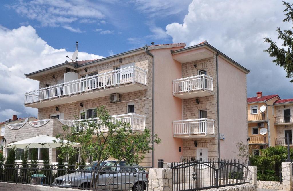 Apartment House Jerko Kastela Exterior photo